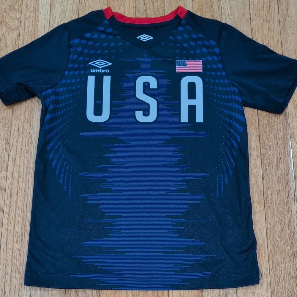 Umbro Kids Medium USA Soccer Jersey